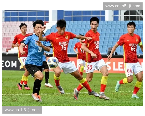 亚洲之巅的冰与火之歌:广州恒大与川崎前锋的战术美学与豪门宿命 亚洲之巅的冰与火之歌:广州恒大与川崎前锋的战术美学与豪门宿命